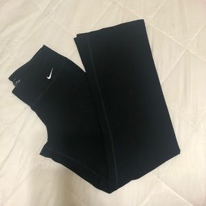 Nike Dri-Fit Leggings/Yoga Pants